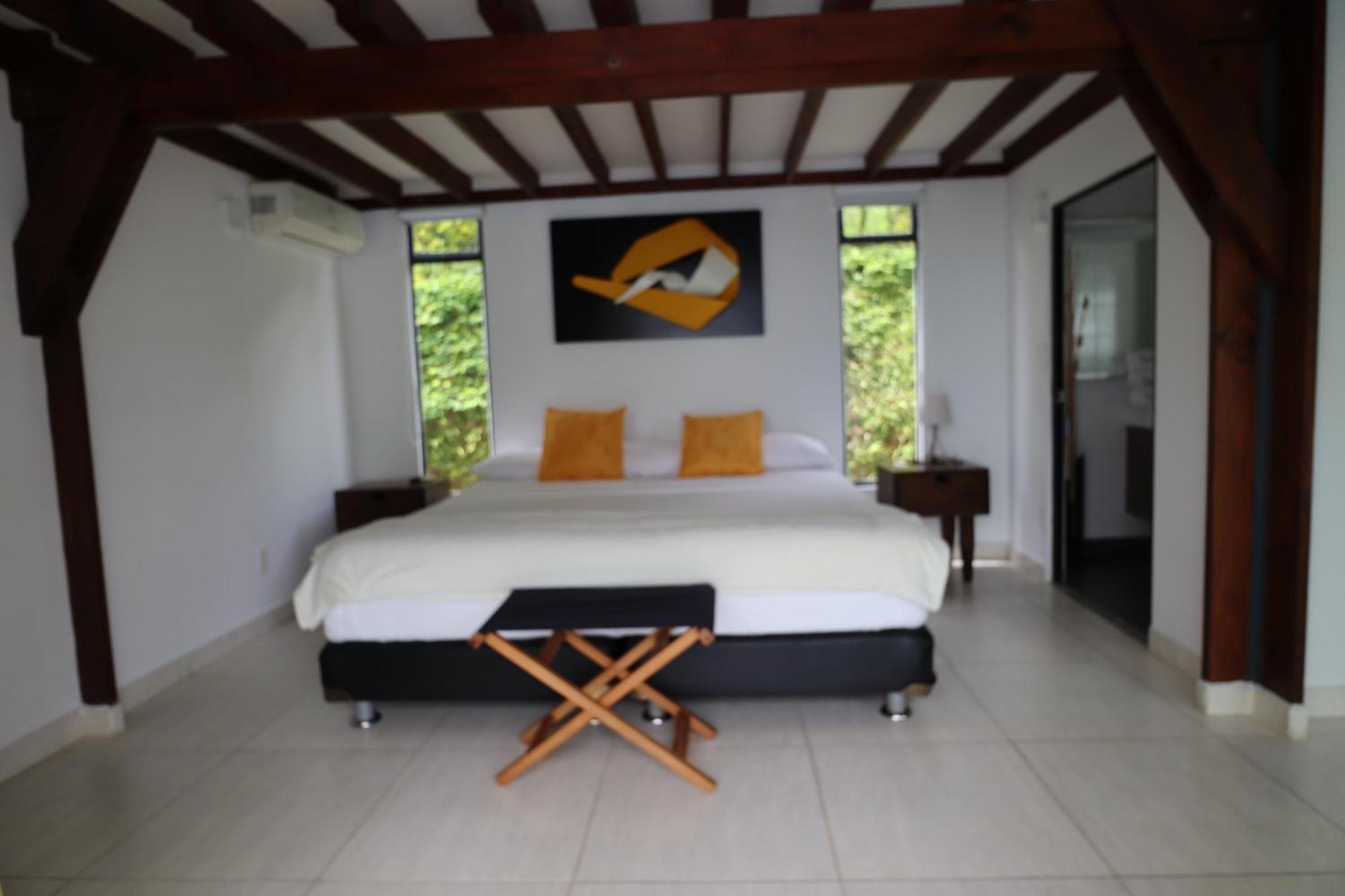 Hotel Syvanna Wellness And Spa Cerritos Εξωτερικό φωτογραφία