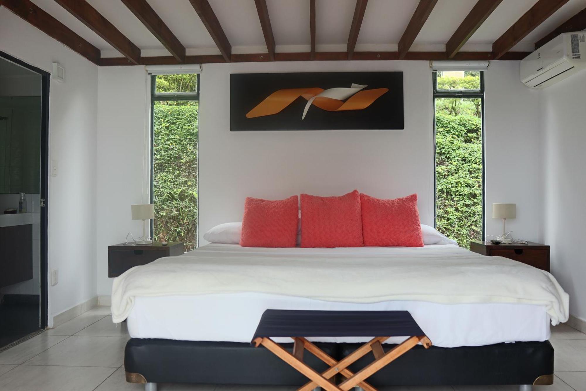 Hotel Syvanna Wellness And Spa Cerritos Εξωτερικό φωτογραφία