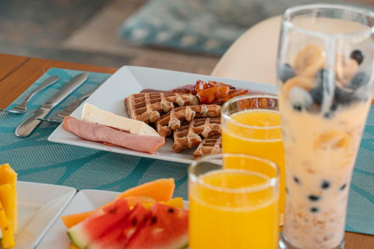 Hotel Syvanna Wellness And Spa Cerritos Εξωτερικό φωτογραφία